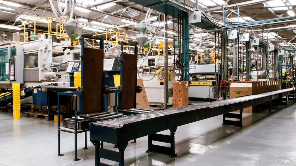 Manufacturing Clients value by cloudquest